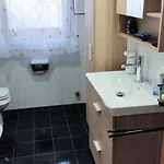 Grande Bilocale Con Giardino شقة
