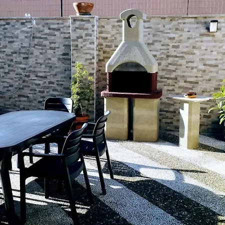 Grande Bilocale Con Giardino